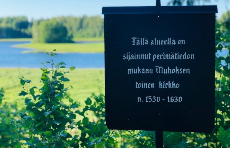 Sign: According to tradition the second church of Muhos has been located here during 1530-1630.